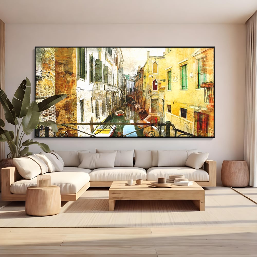 Tablou canvas cu tablou canvas cu peisaj venetian, in rama de aluminiu negru, pe perete intr-un living